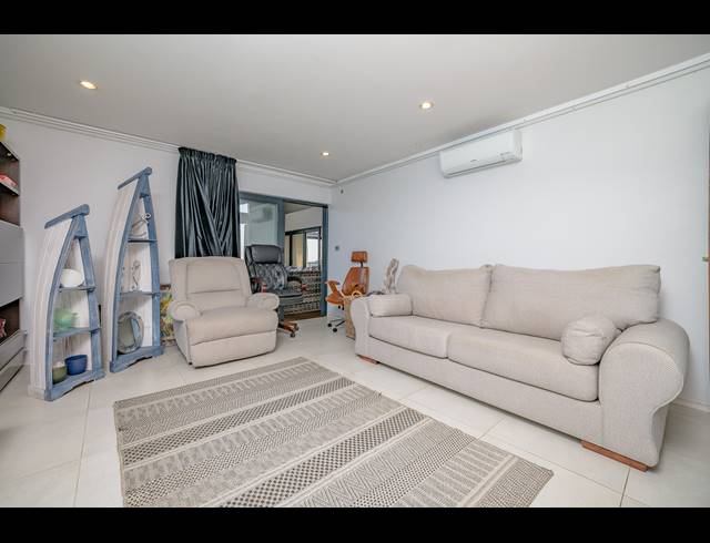 5 BEDROOM FREESTANDING FOR SALE IN SIMBITHI ECO ESTATE